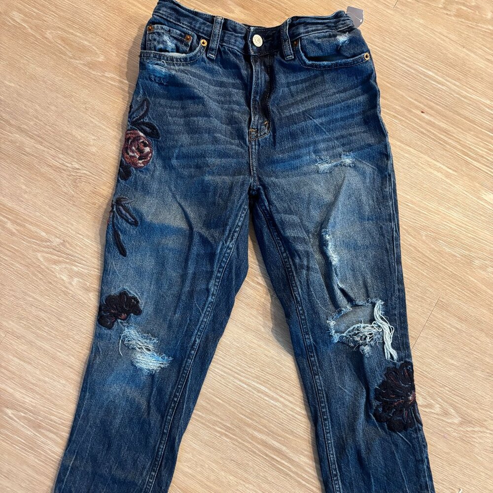 Abercombie & Fitch Annie high rise girlfriend kids jeans with floral design